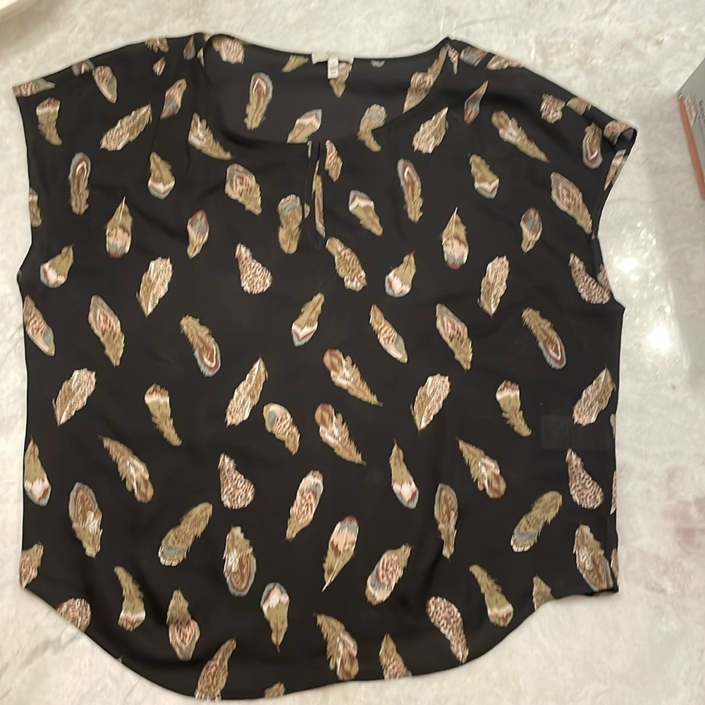Joie silk feather blouse size Medium